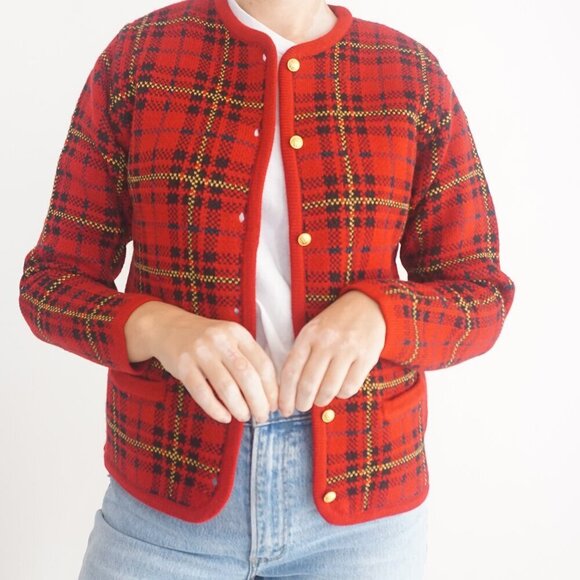 Vintage Classic Elements Red Black Tartan Button Up Cardigan Sweater PS - Picture 2 of 10